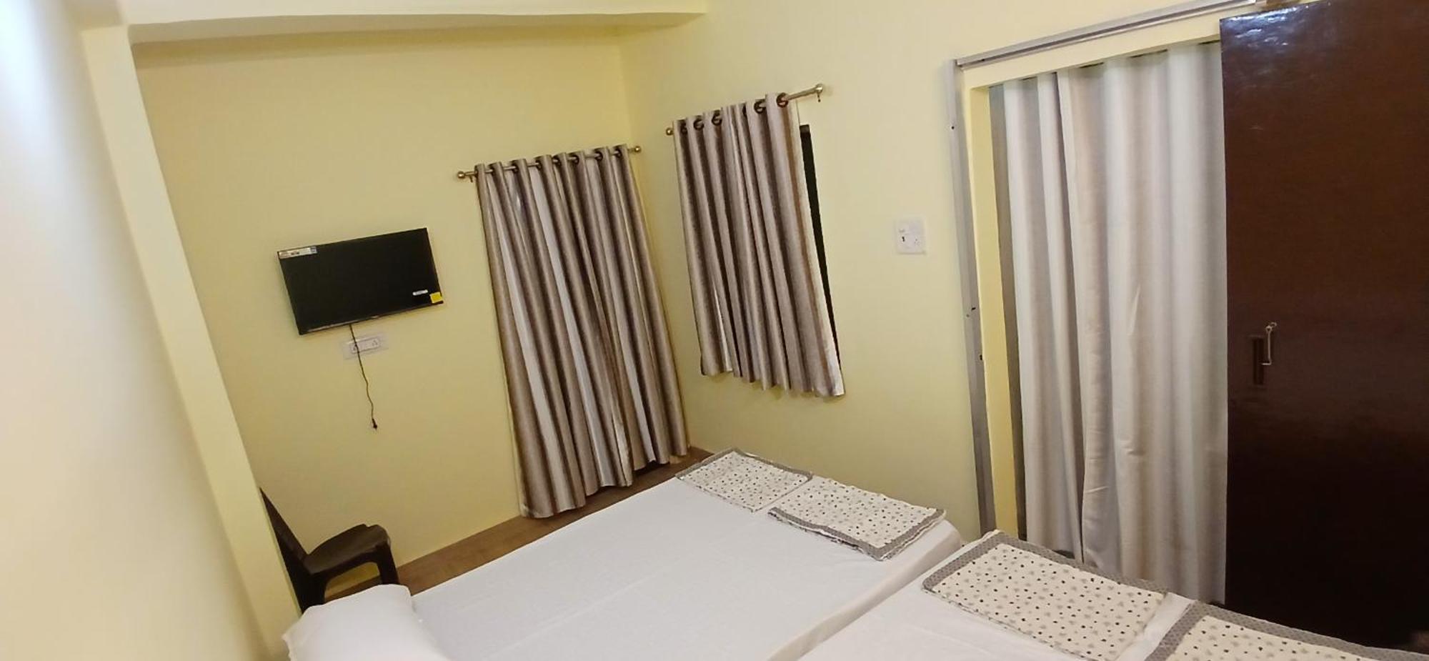 Incredible Banaras Inn バラナシ エクステリア 写真