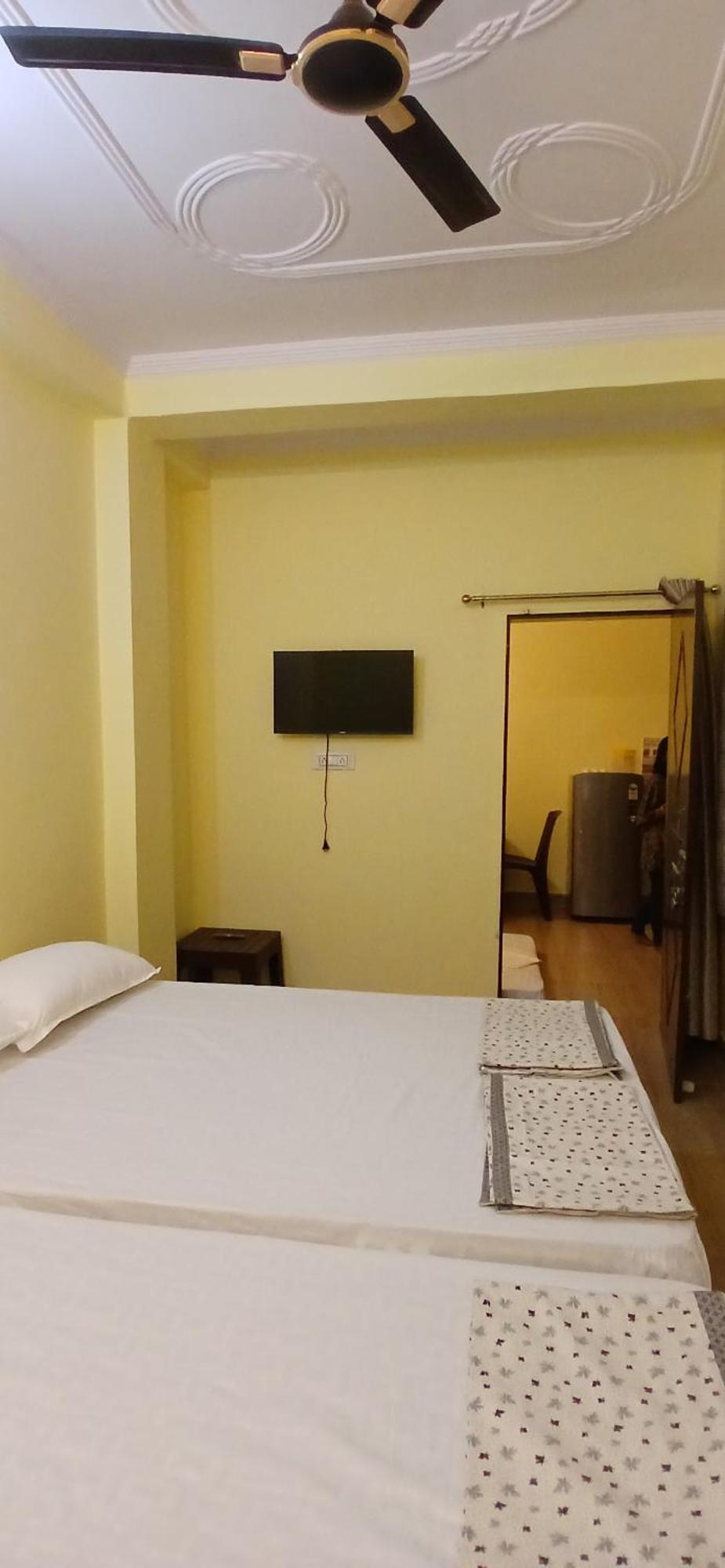 Incredible Banaras Inn バラナシ エクステリア 写真